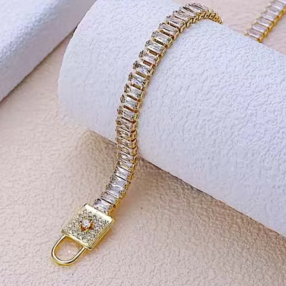 Gold Plated Cubic Zircon Lock Closure Tennis Bracelet